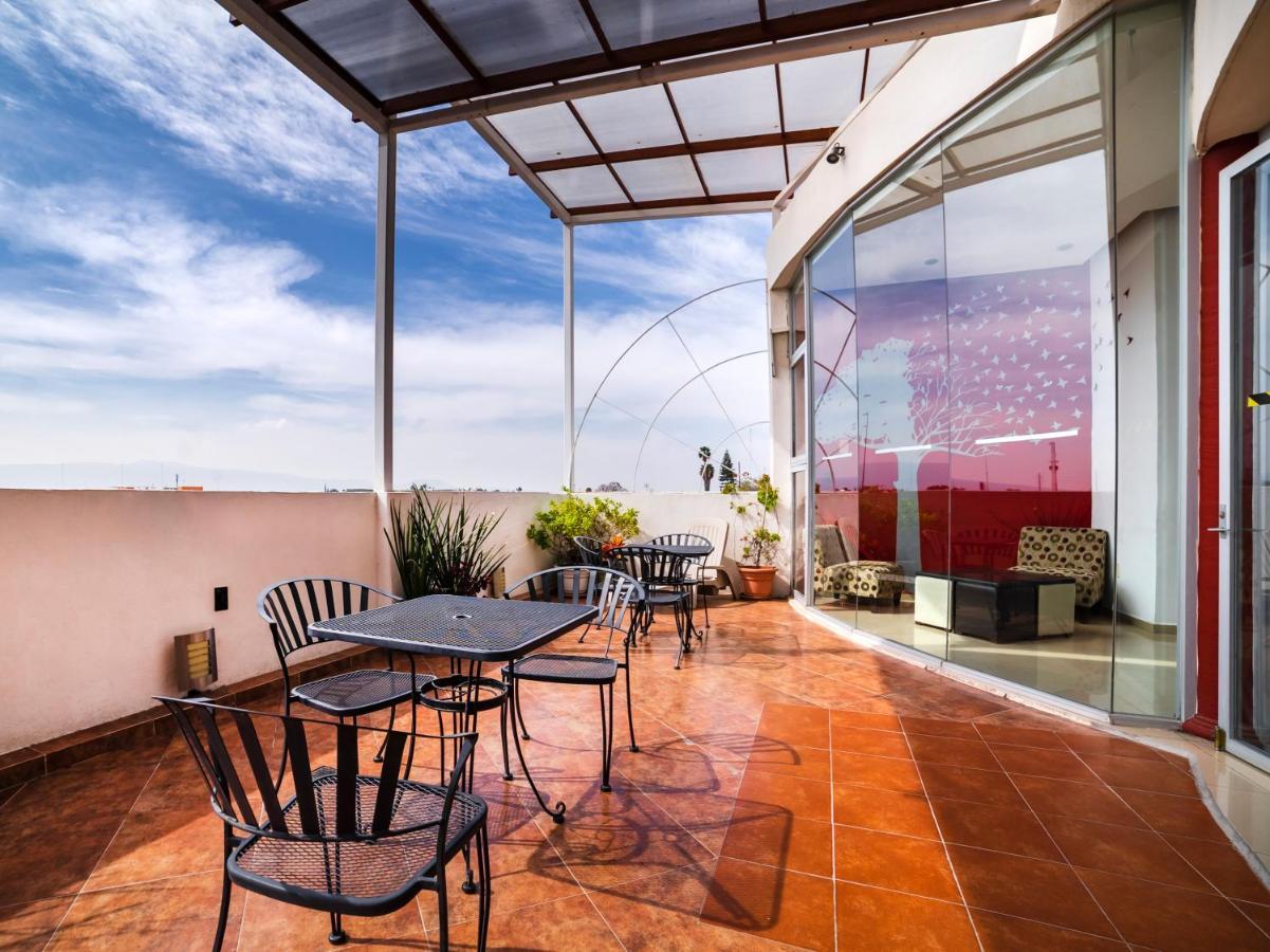Hotel Hc Celaya  Exterior photo